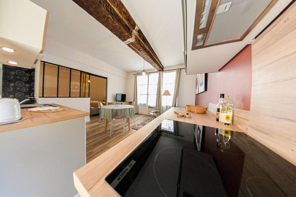 Hypercentre - T2 Dans Particulier Appartement *